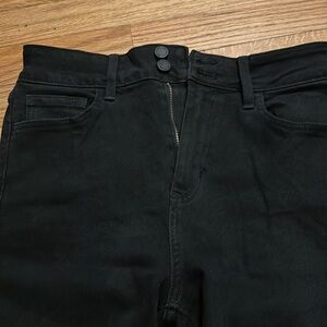 Black frayed jeans